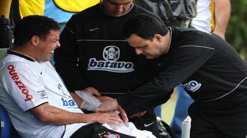 Şimdi de eli kırıldı!