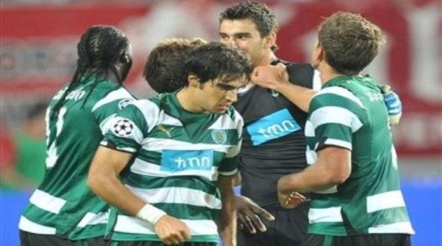 Kaleci 90+5'te attı, tur geldi!