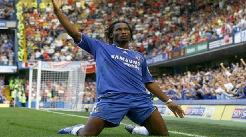 Drogba 3 yıl daha Chelsea'de