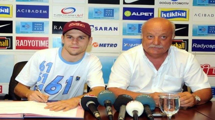 Gabric imzayı attı!