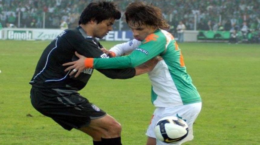 G&ouml;khan G&uuml;le&ccedil; 'Paşa' yolunda!