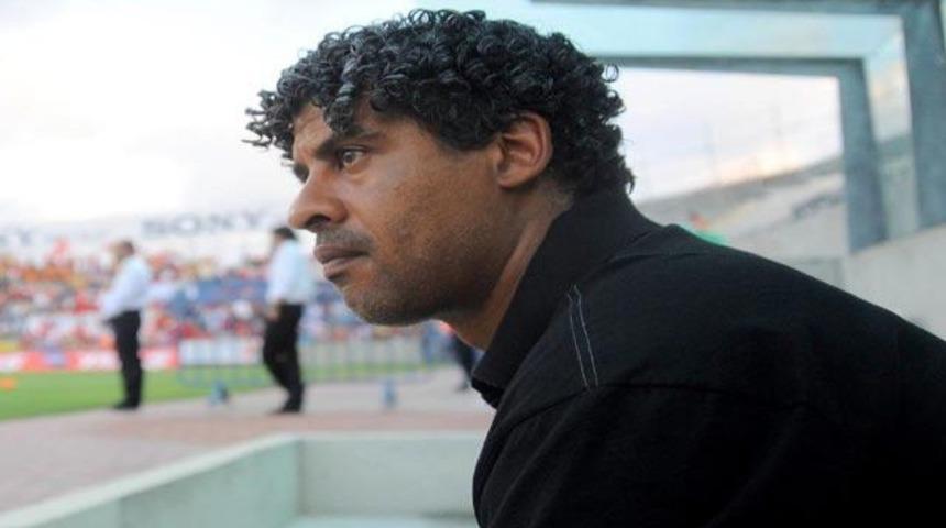 Rijkaard ne istedi?
