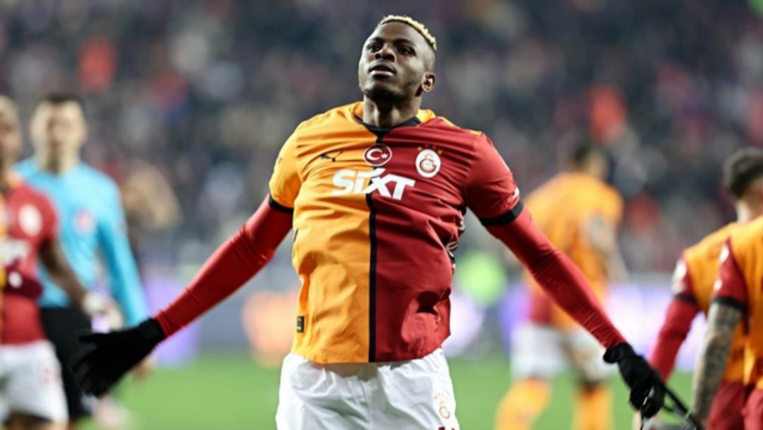 victor osimhen gol sevinci-b