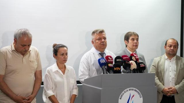 Elektrik akımına kapılarak hastaneye kaldırılan Manisa Büyükşehir Belediye Başkanı Ferdi Zeyrek'le ilgili son durum açıklaması: Durumu kritik...