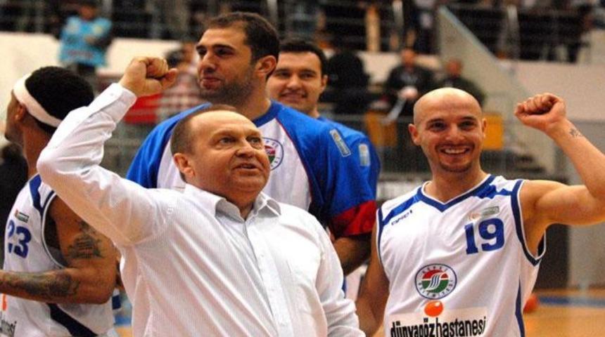 Kepez'in hocası istifa etti!