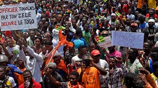 Rapçi gözaltına alındı, Togo sokakları karıştı! Hükümet karşıtı protesto düzenlendi