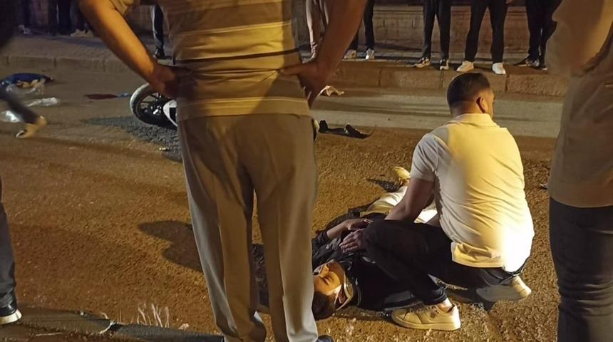 Erciş’te iki motosiklet kafa kafaya çarpıştı: 3 yaralı