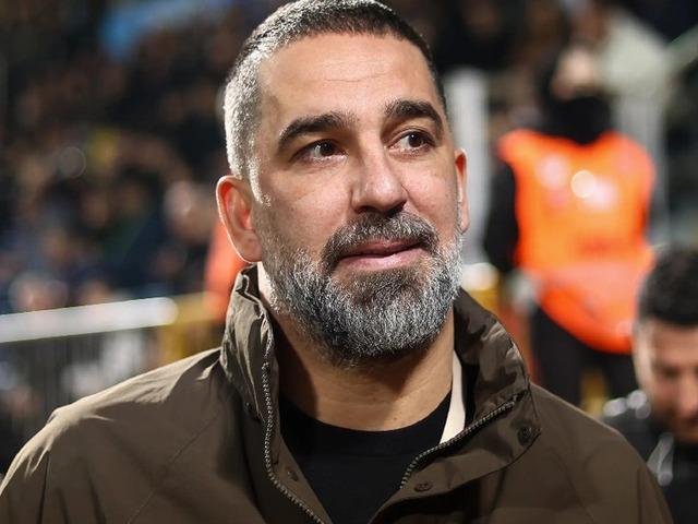 Arda Turan, kancayı taktı! Milli golcüyü istiyor