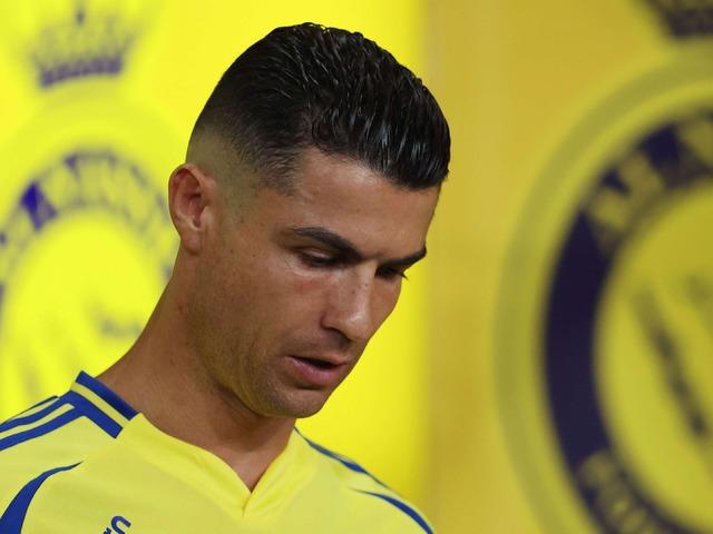 Cristiano Ronaldo'dan sevenlerini üzen açıklama! Kararını resmen duyurdu