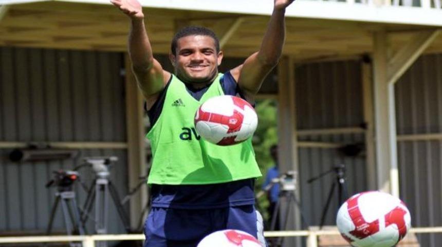 Vederson'dan Elano'ya &ouml;vg&uuml;!