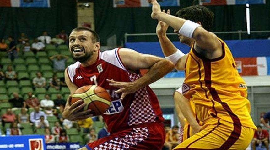 Hırvatistan grup ikincisi: 81-71