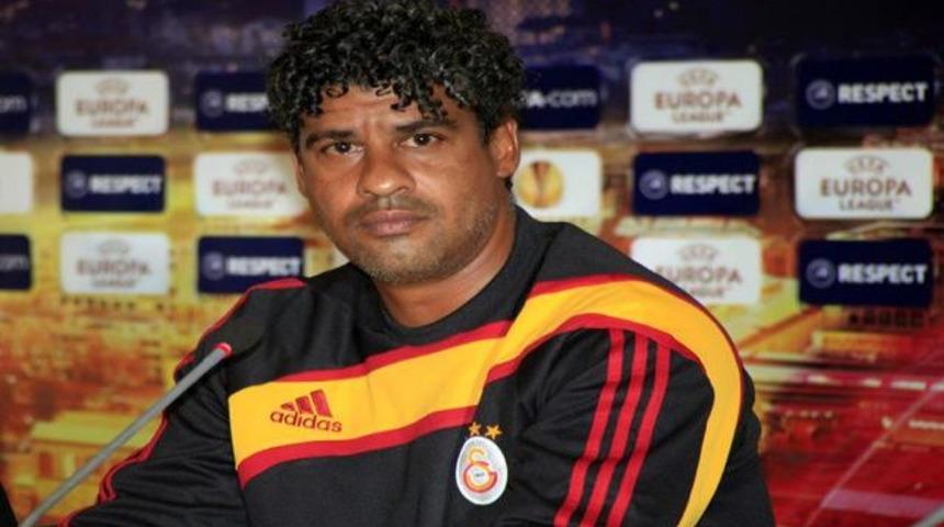 Rijkaard'tan rotasyon sinyali!