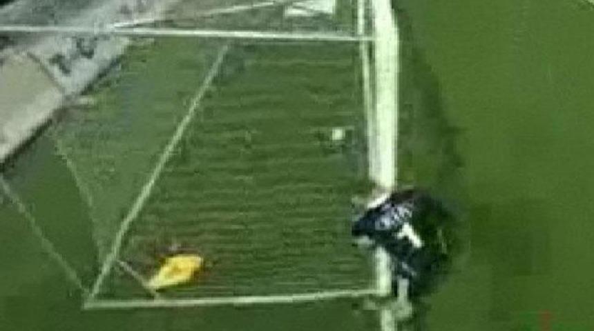 B&ouml;yle uyanıklık g&ouml;r&uuml;lmedi! (VİDEO)