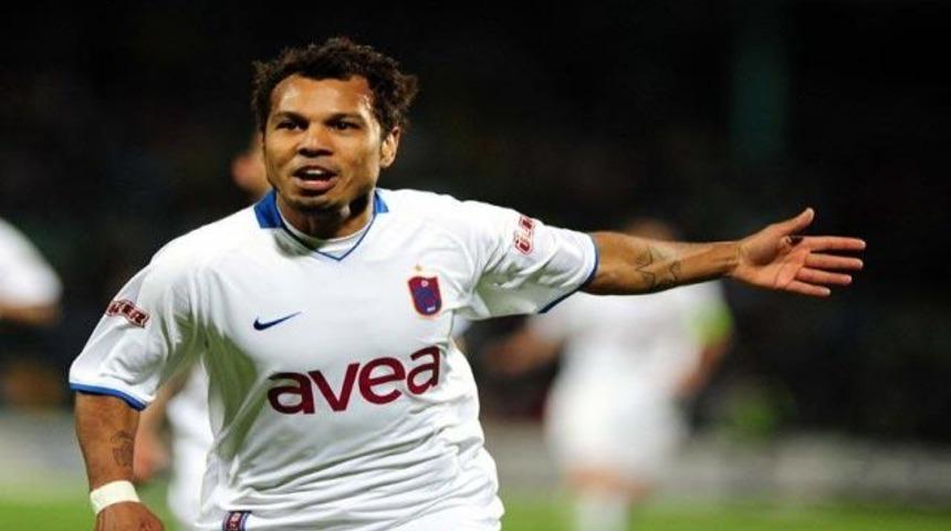 Alanzinho &ccedil;ıldırdı!