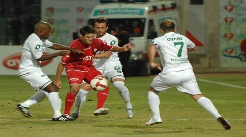 Ege derbisi kardeş&ccedil;e bitti: 1-1