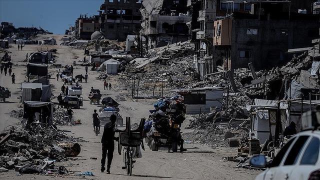 Gazze'de can kaybı 54 bin 880'e yükseldi