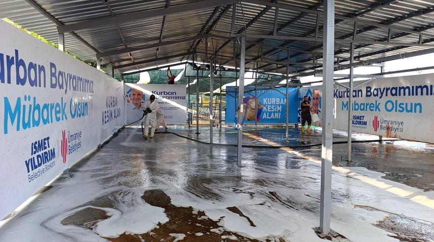 Ümraniye'de kurban temizliği ve dezenfeksiyon çalışmaları başladı