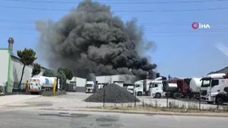 Kocaeli’de fabrika yangını