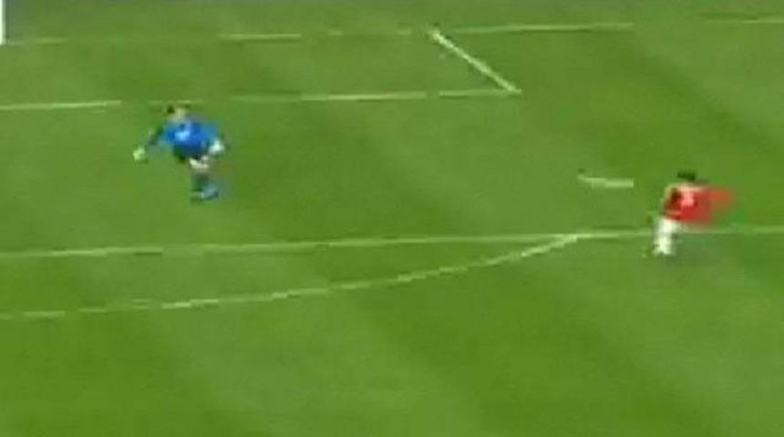 B&ouml;yle ikram g&ouml;r&uuml;lmedi! (VİDEO)