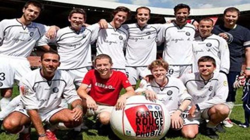 'Gay'lerle ma&ccedil; yapamayız!