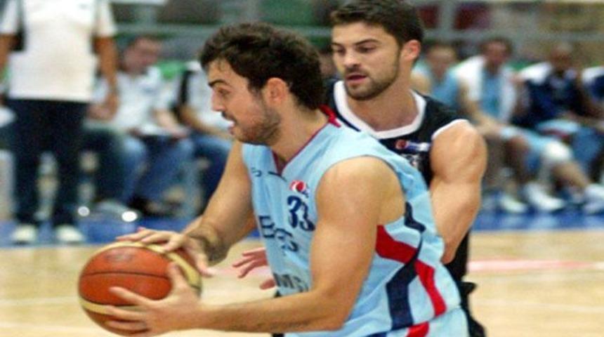 Nefes kesen ma&ccedil; Efes'in: 81-80