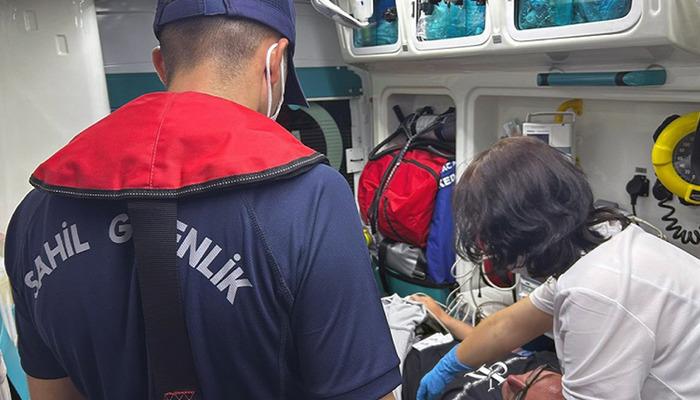 20328845-700x400 Özel teknede rahatsızlanan vatandaşa tıbbi tahliye