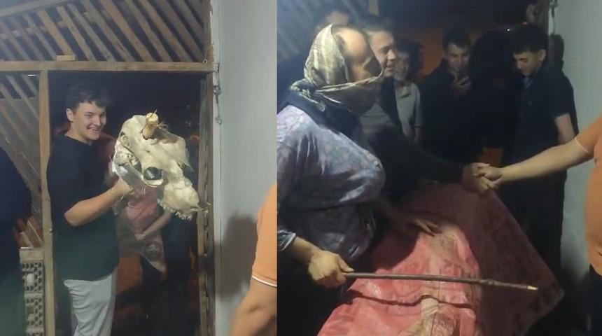 Asırlardır süren ilginç gelenek! Kapı kapı gezip bunu yapıyorlarmış: Kostümün içine gizlenerek...