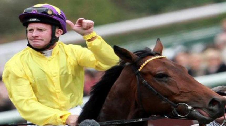 C.Ronaldo'dan daha &ccedil;ok kazanıyor!