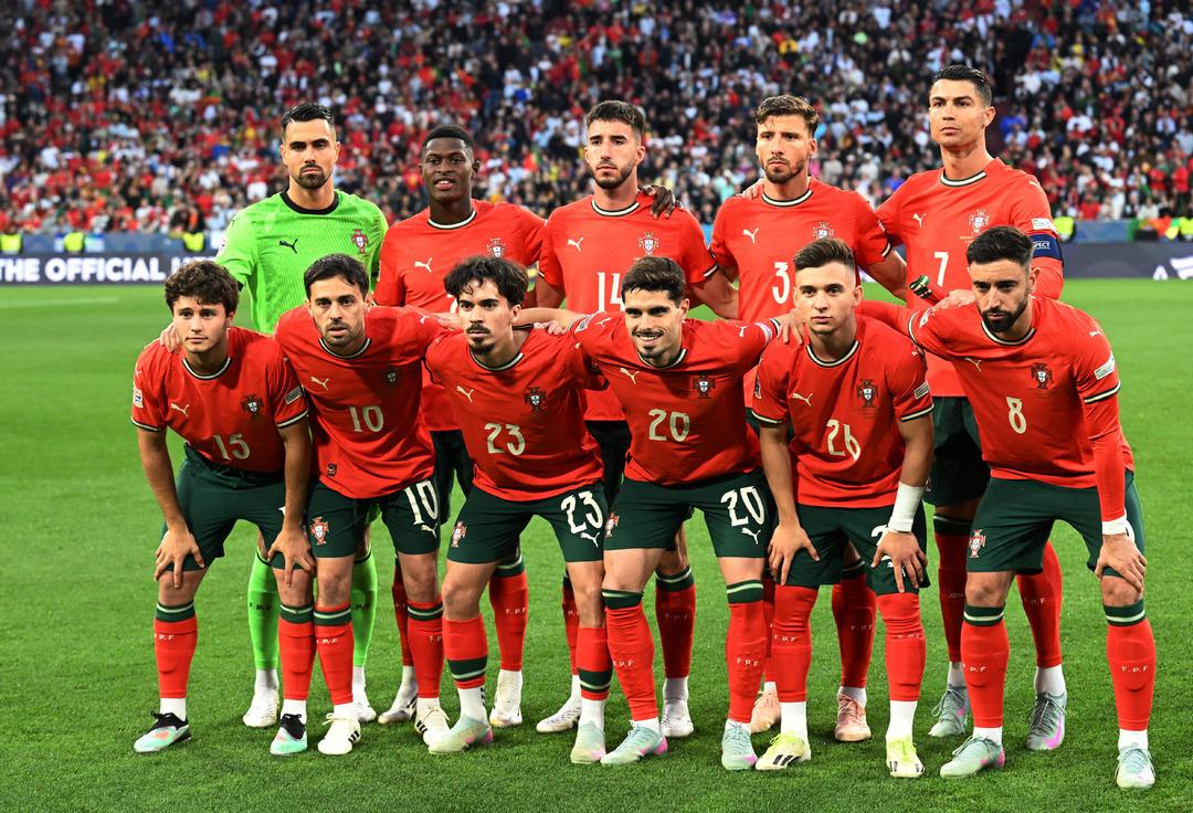 2025-06-08T190356Z_1513013824_UP1EL681GYIIG_RTRMADP_3_SOCCER-UEFANATIONS-POR-ESP-REPORT