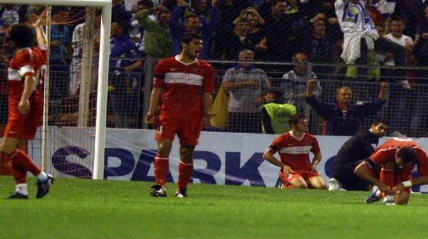 Milli Takım'ın tarihi &ccedil;&ouml;k&uuml;ş&uuml;!