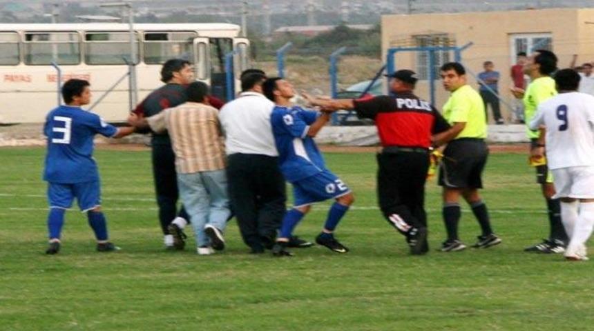 Hakeme tekme-tokat saldırı! (VİDEO)