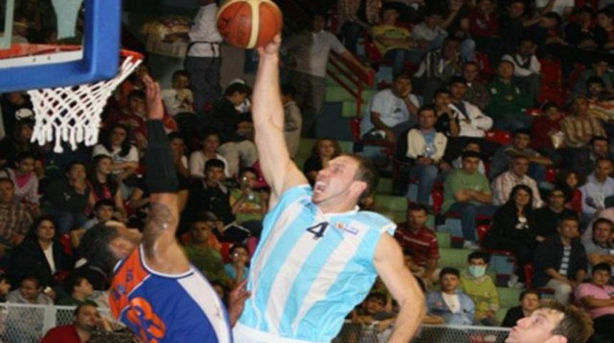 T&uuml;rk Telekom evinde kazandı