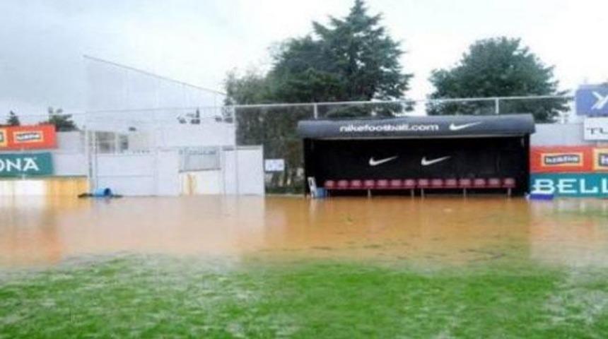 Trabzonspor Tesisleri'ni su bastı (GALERİ)