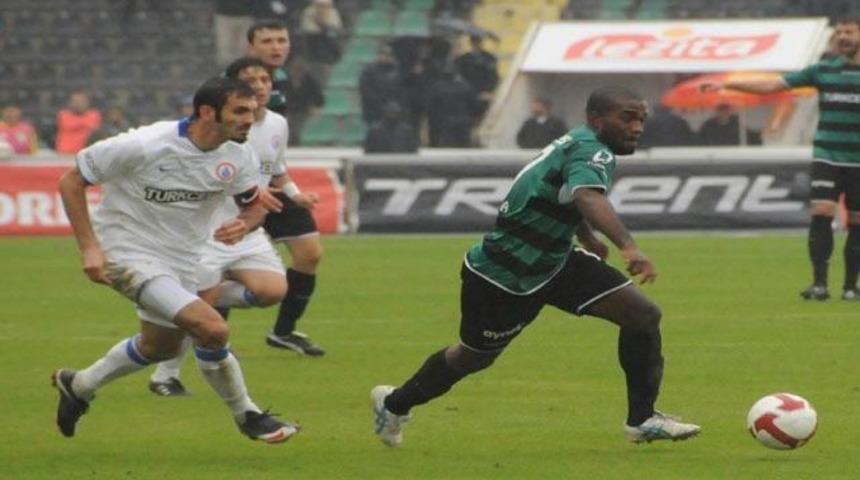 Belediye, Denizli'de yara sardı!