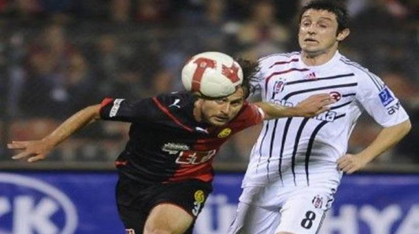 Nihat yok R&uuml;şt&uuml; belki