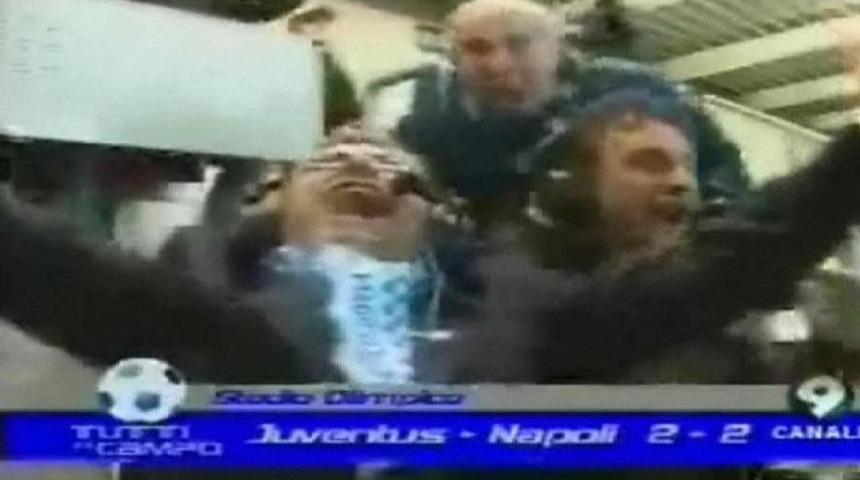 Napolili spiker &ccedil;ıldırdı! (VİDEO)