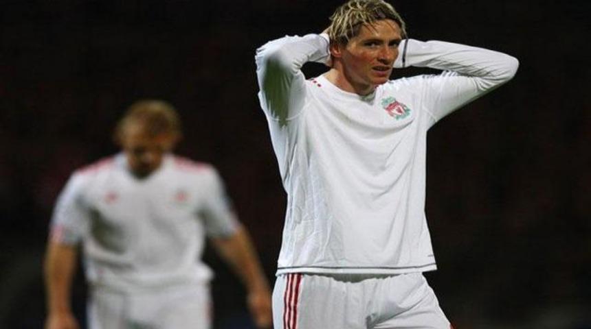 Liverpool'un umutları 90'da s&ouml;nd&uuml;! (VİDEO)