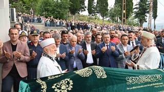 Selde kaybolduktan 6 gün sonra bulunan Hüseyin Aydın, son yolculuğuna uğurlandı