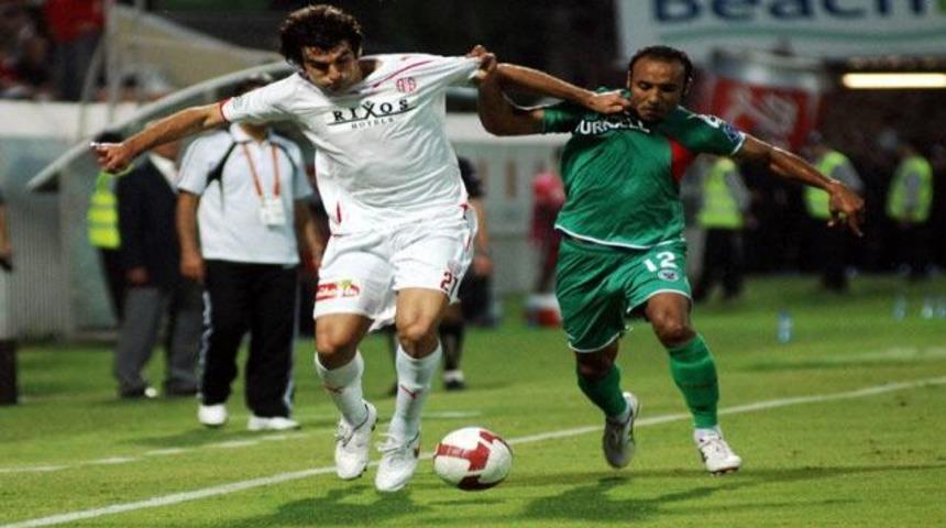 D.Bakırspor, G.Saray ma&ccedil;ına eksik &ccedil;ıkıyor!