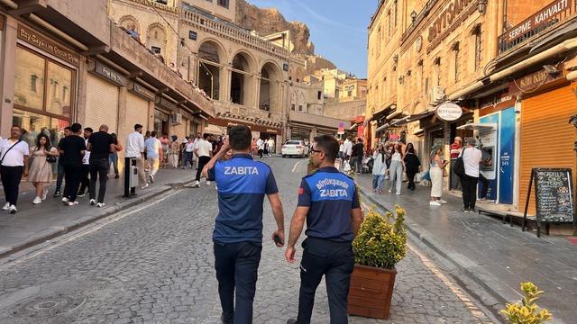 Mardin'de zabıta ekipleri bayram tedbirlerini uyguladı