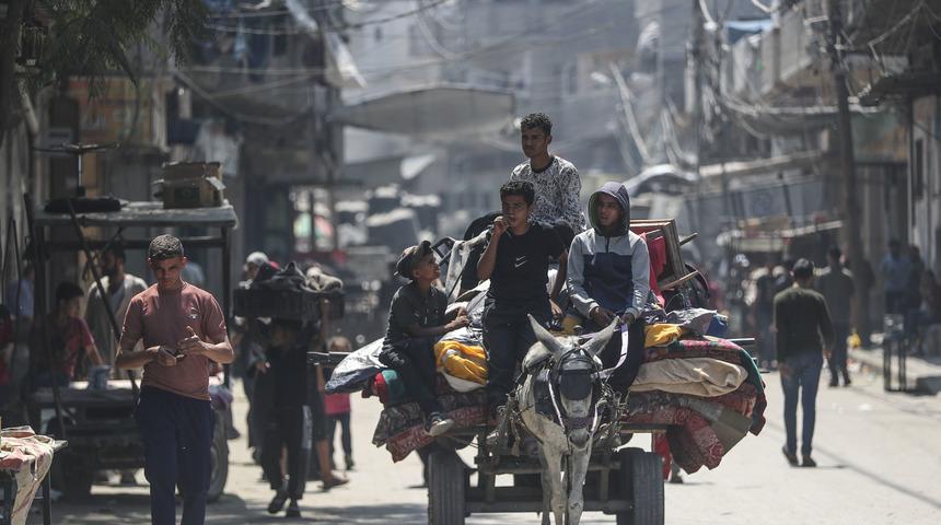 İsrail ordusundan Gazze Şeridi'nin kuzeyindeki 10 bölge için sürgün tehdidi