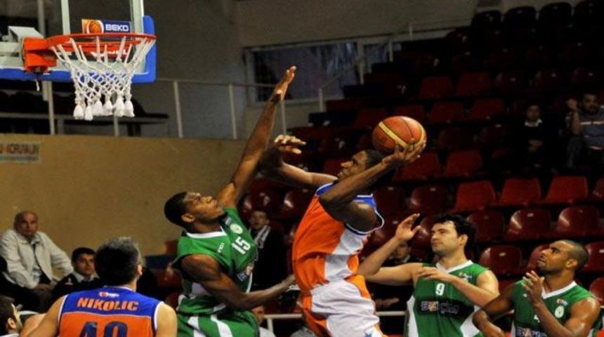 Mersin ilk galibiyetini aldı!