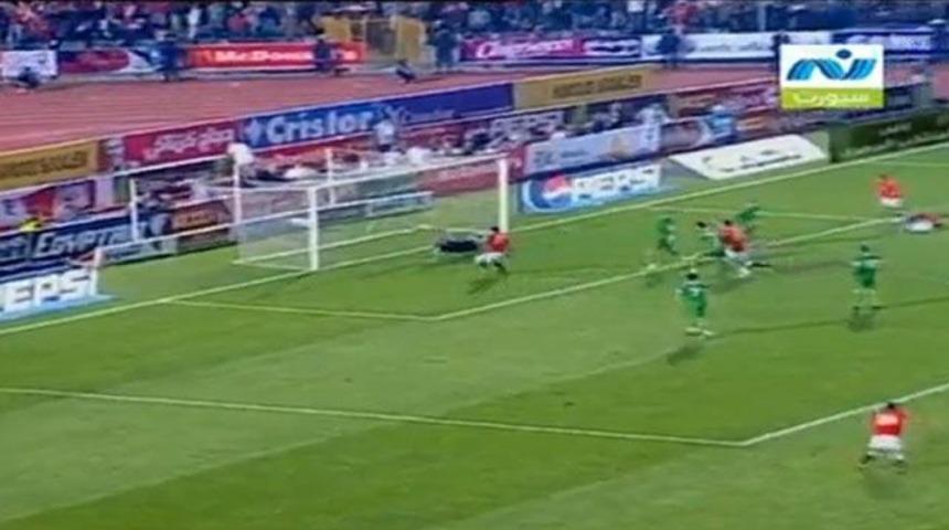 Afrika kıtası bu gol&uuml; konuşuyor (VİDEO)