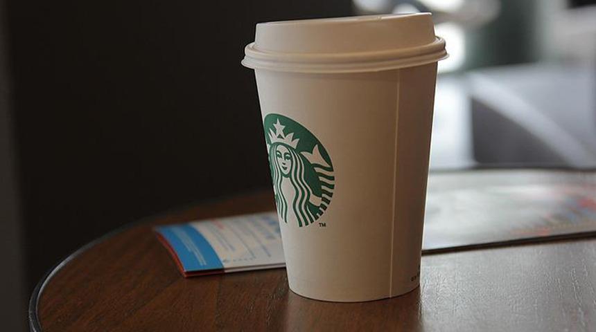 Türkiye’de kahve fiyatları uçuyor! Starbucks, Türkiye’ye zam yaptı: Çin’de indirim uyguladı! 