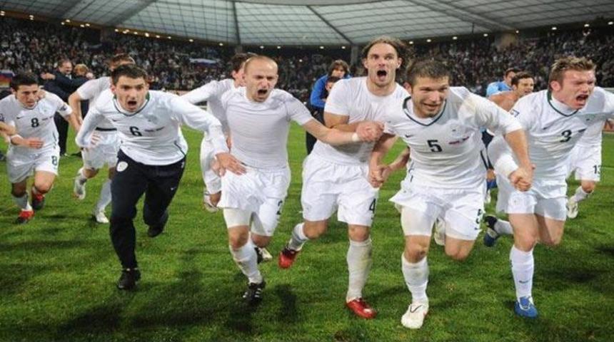 Gecenin s&uuml;rprizi Slovenya'dan! (VİDEO)