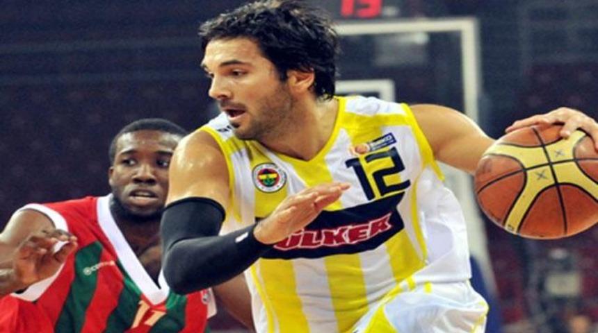 Bir darbe de Pınar Karşıyaka'dan