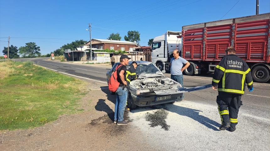 Tekirdağ'da araç yangını paniği! Maddi hasar oluştu