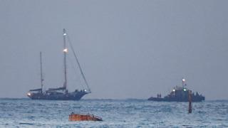 İsrail'in alıkoyduğu Madleen yelkenlisi Usdud Limanı'na ulaştı! Greta Thunberg'in gözaltı fotoğrafı paylaşıldı