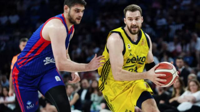 Fenerbahçe Beko, Bahçeşehir Koleji'ni mağlup ederek adını finale yazdırdı! 