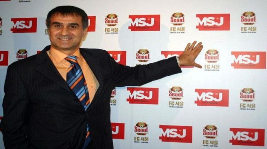 Ve Şenol G&uuml;neş imzalıyor!